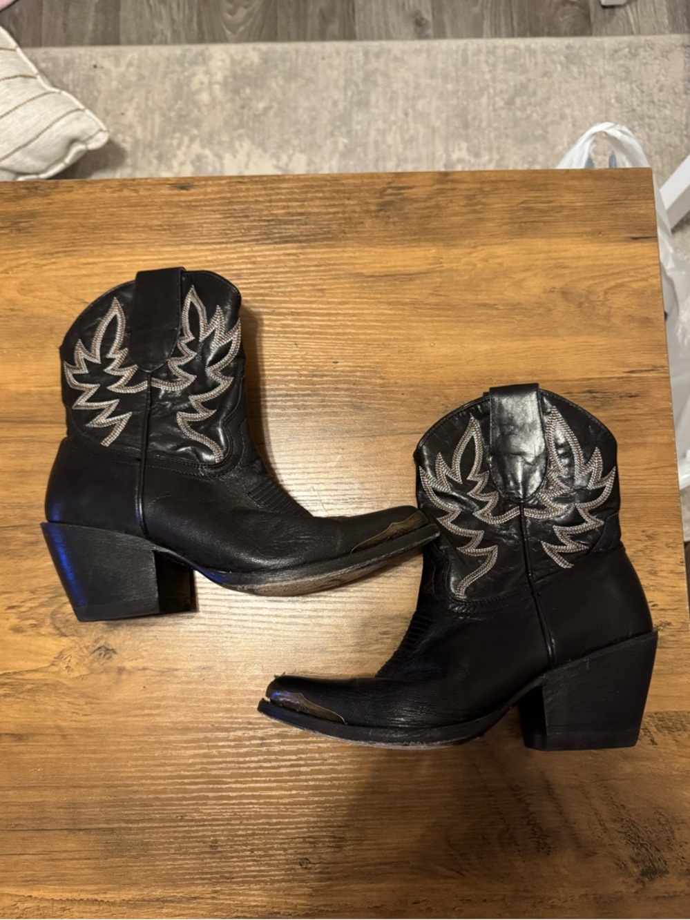 EUC Idyllwind Black Western Boots - Picture 1 of 3
